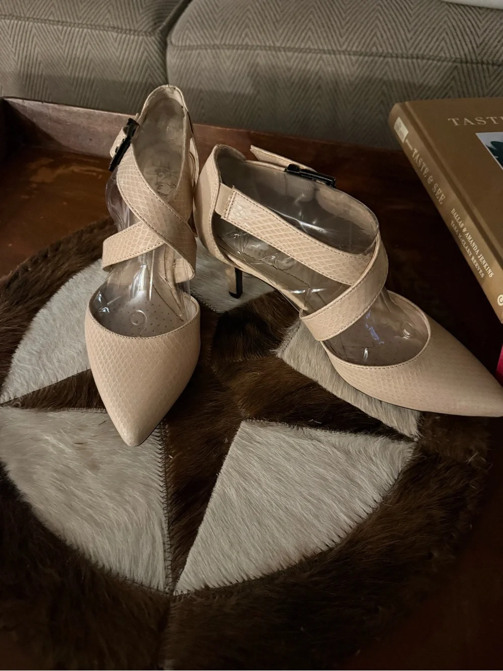 Life Stride Blush Pointed-Toe Crisscross Strap Heels - Picture 1 of 1